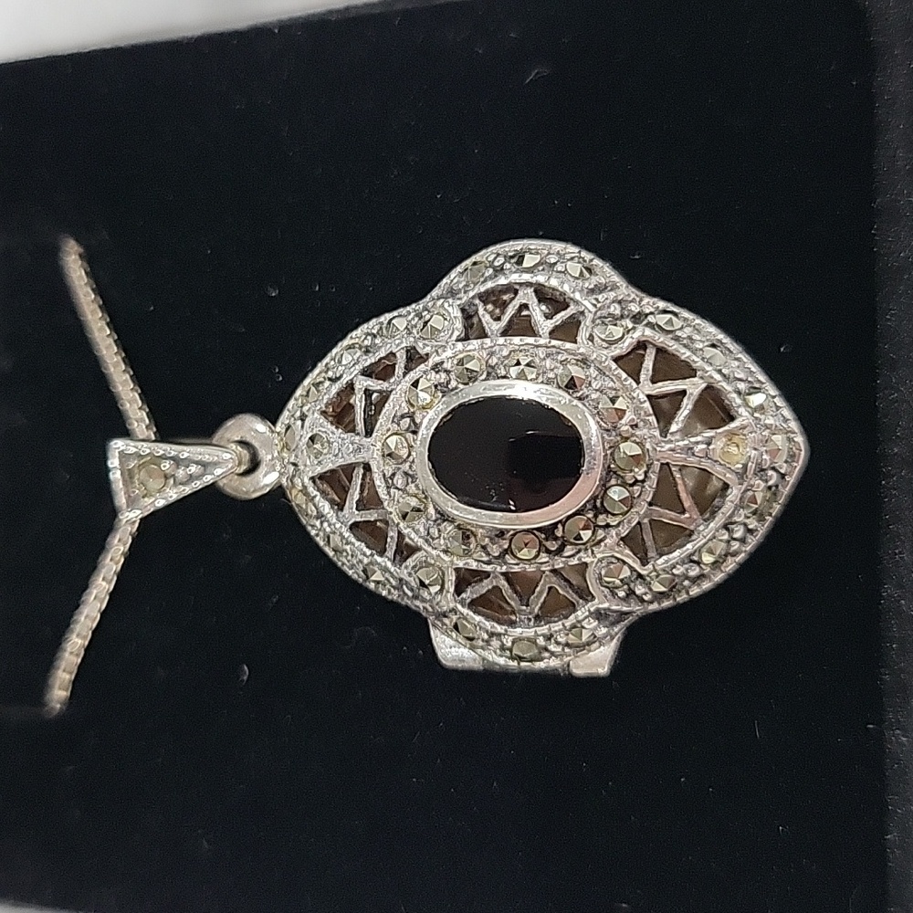 925 Silver Onyx Marcasite Necklace